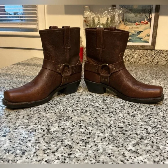 Frye 8R Harness Boots - Picture 6 of 12